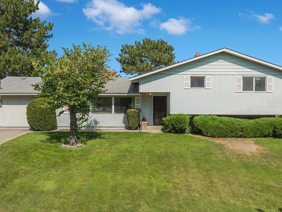 1st image of 4012 King Dr