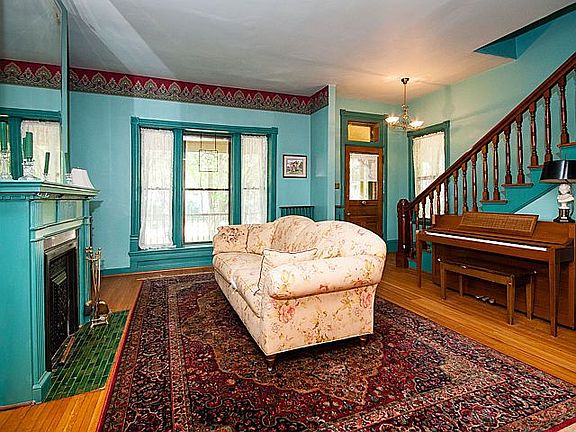 4th image of 301 N Catherine Ave