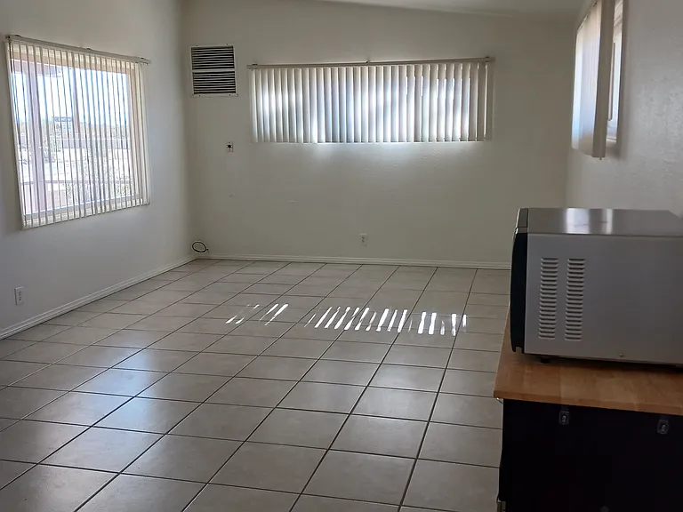 OPEN FLOOR PLAN WITH LOTS OF WINDOWS