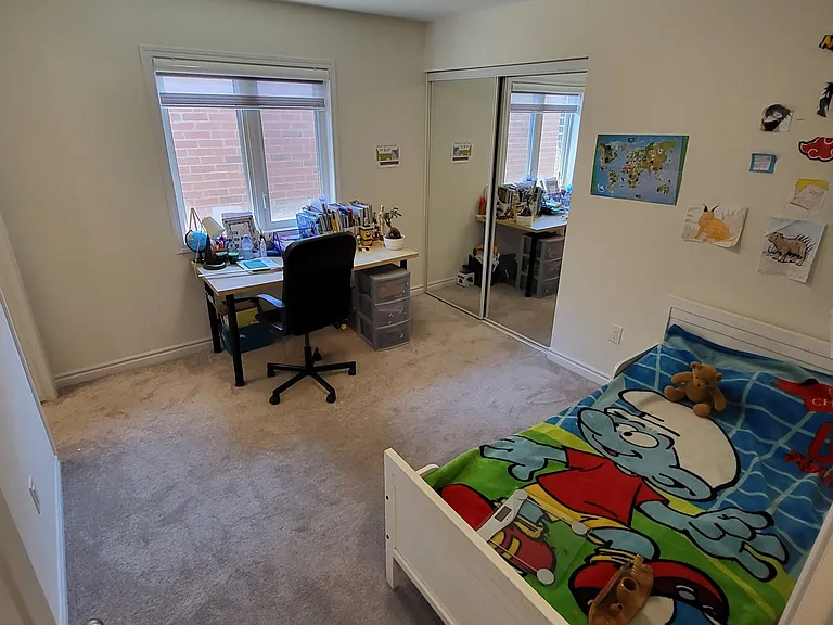 725 Kennedy Cir W — Photo 16