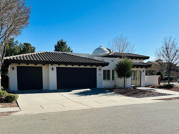 2nd image of 6070 Via De Los Arboles