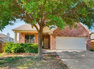 1432 Kingfisher Dr, Fort Worth, TX 76131