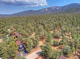 895 San Bernardino Ave, Sugarloaf, CA 92386