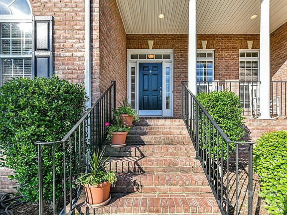 3rd image of 6012 Abergele Ln