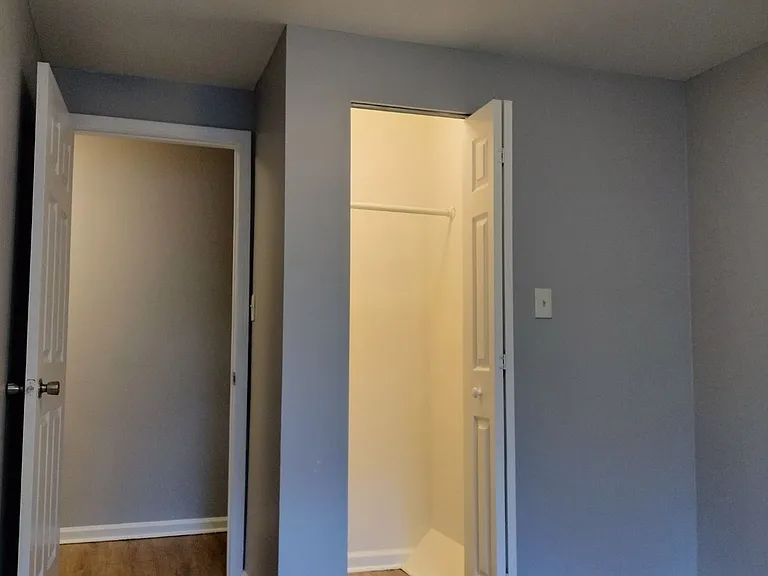 11540 S Peoria St — Photo 15