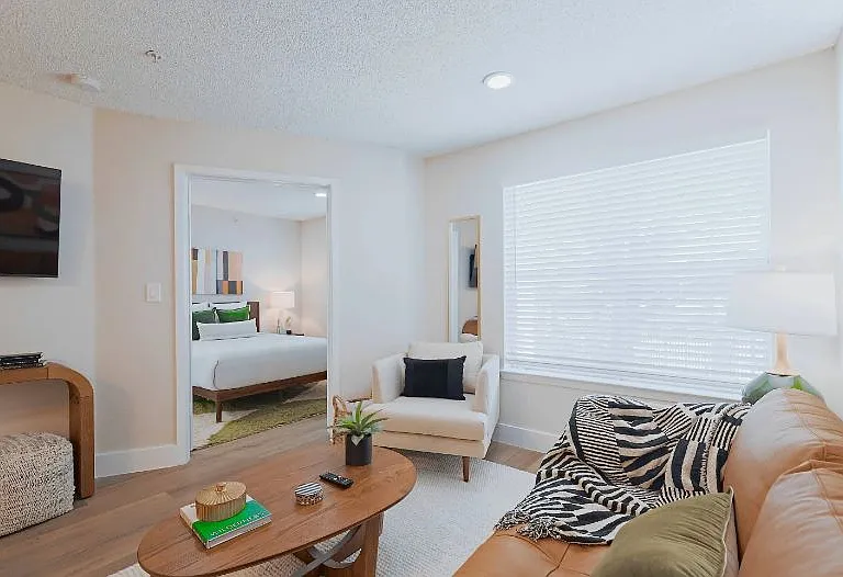 TRELLIS Canyon Creek Apartments — Photo 9