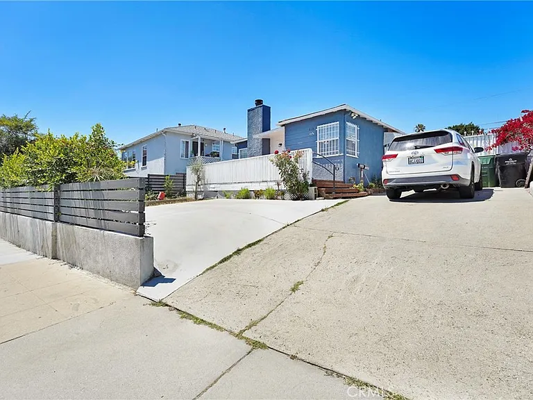 619 E Fairview Blvd — Photo 12