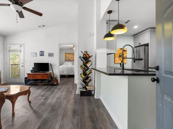 2011 N Highway 17 Unit 1400J, Mount Pleasant, SC 29466