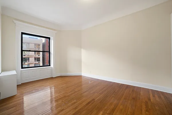 Rented by Corcoran | media 2