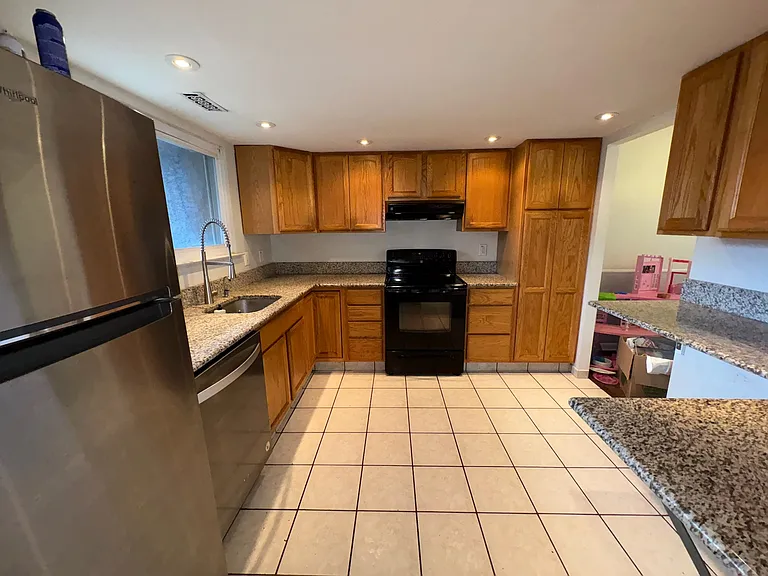 169 Moyer Dr — Photo 7
