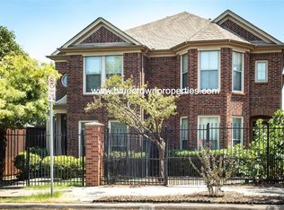 2410 Knight St, Dallas, TX 75219