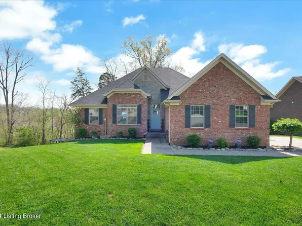 132 Bluffs Edge Dr, Mount Washington, KY 40047