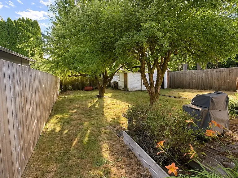 9231 4th Ave NW — Photo 22