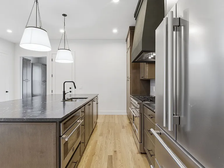 1703B Jeans Ct — Photo 8