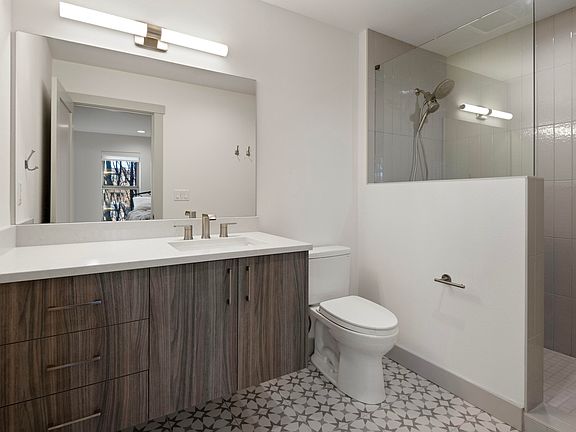 5th image of 680 Otter Way