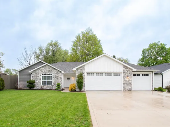 9805 Manning St, Leo, IN 46765