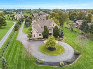 9294 Highbury Ct, Powell, OH 43065