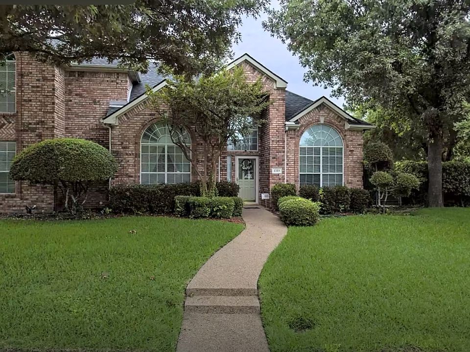 2nd image of 1519 Silver Creek Dr