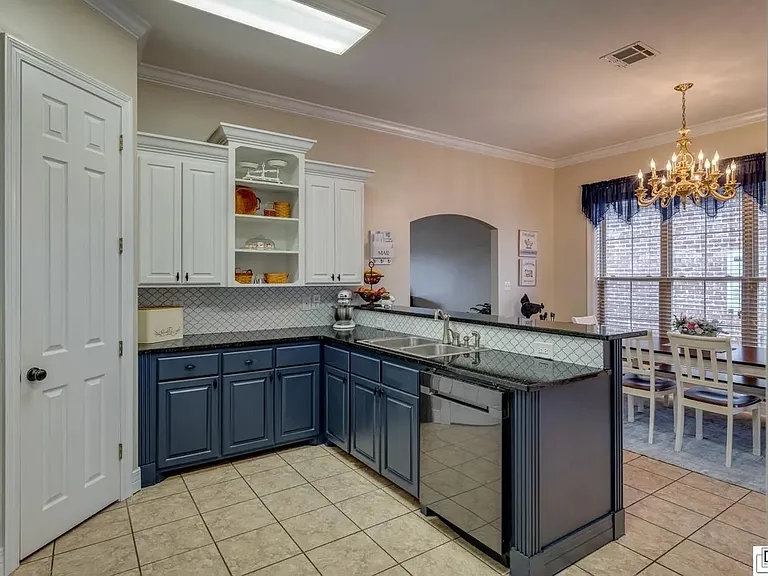 110 Maison Dr — Photo 6