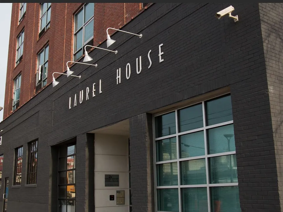 z-012226-Laurel House Lofts