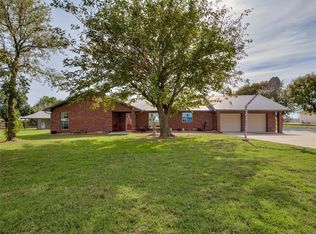 108 Mill Ridge Rd, El Reno, OK 73036