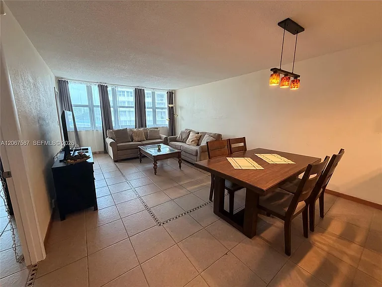 1825 S Ocean Dr #607 — Photo 3