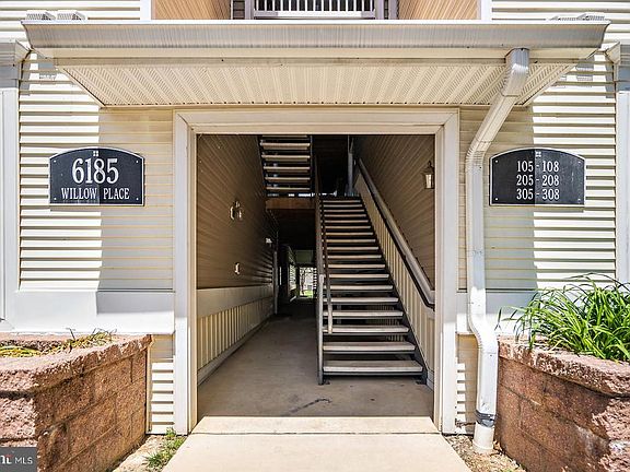 2nd image of 6185 Willow Pl APT 205