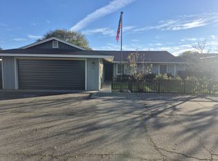 751 Rossiter Ln, Fallbrook, CA 92028