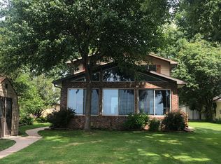 8967 Pine Ln, Fremont, WI 54940