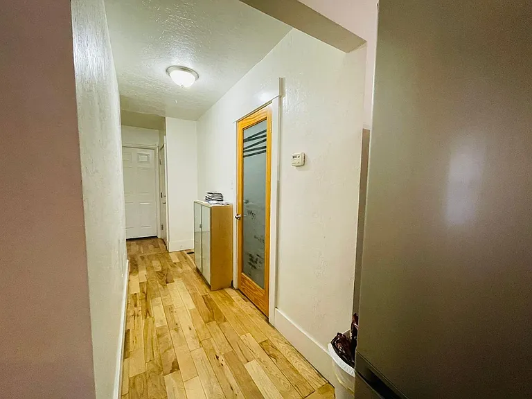 156-162 168 I St — Photo 20