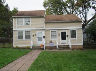 8 Monroe St SE, Leesburg, VA 20175