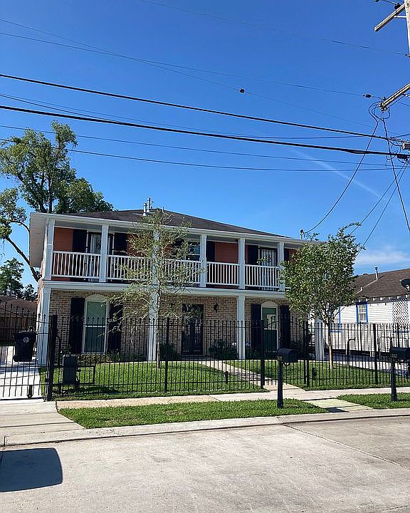 1st image of 2480 Dreux Ave