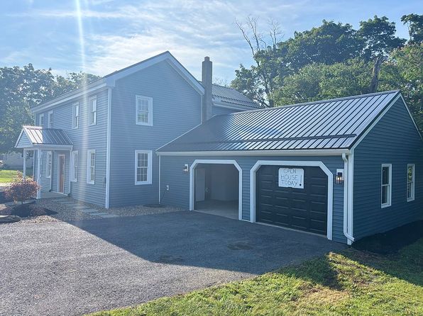 127 Main St