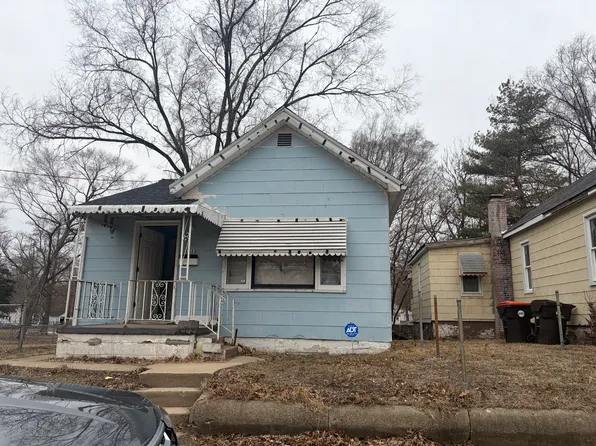 1513 S Livingston St, Peoria, IL 61605