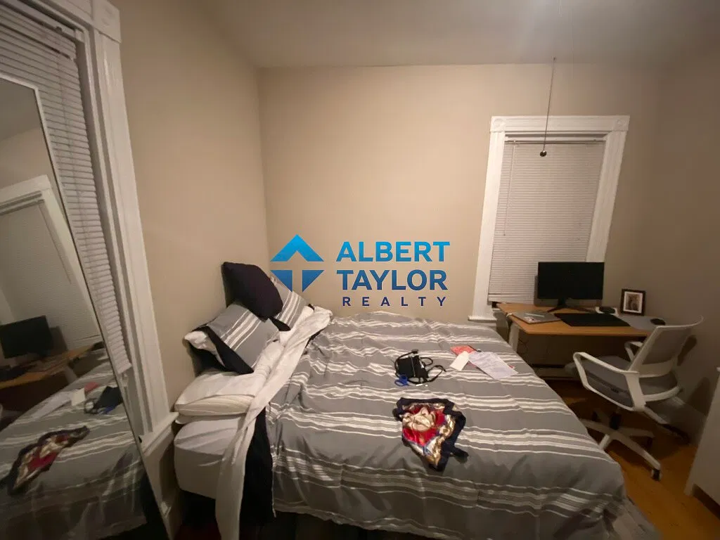 6 bed, 9999 sqft, $10,800 — Photo 4