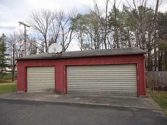 4th image of 1050 Cleaver Rd