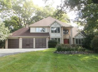 7200 Viscaya Dr, Spring Grove, IL 60081