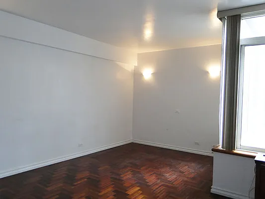 Rented by Boulevard Residentials | media 16