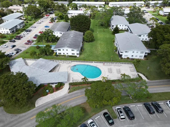 390 Durham M Circle #M, Deerfield Beach, FL 33442