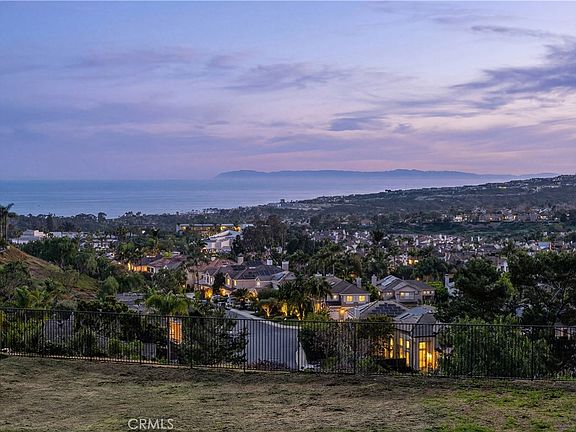 4th image of 2 Point Catalina #2