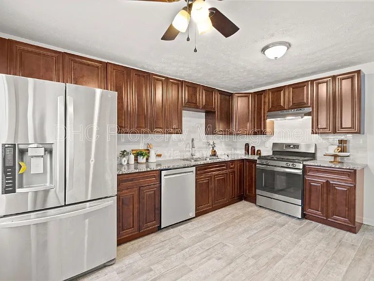 3510 Ashley Station Dr SW — Photo 8