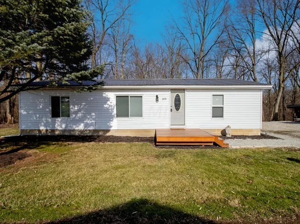 208 E Gregory St, Cardington, OH 43315
