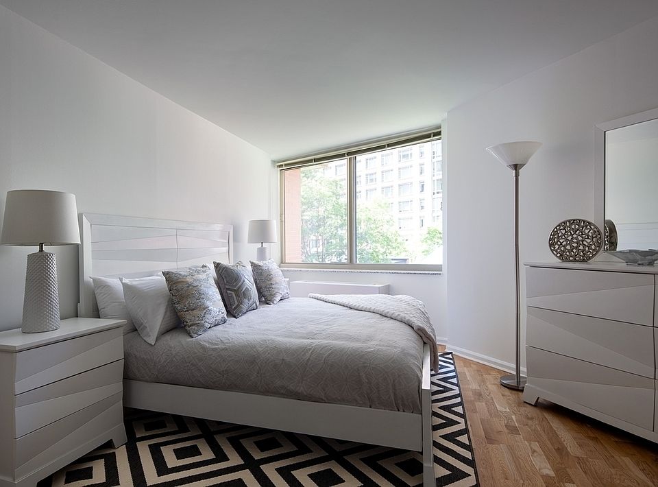 1st image of 400 Chambers St APT 14J