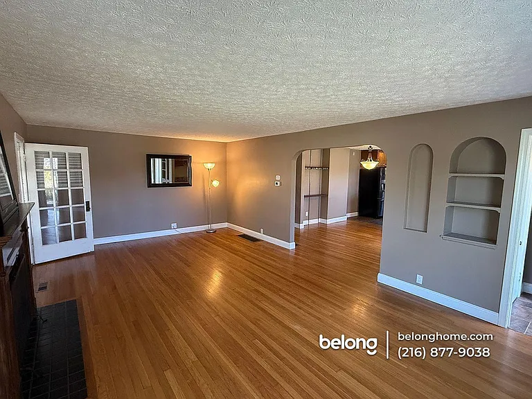 30871 Lorain Rd — Photo 6