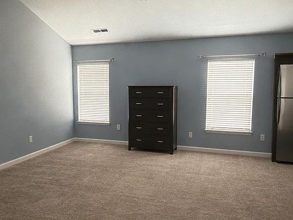 4th image of 5814 Bluestem Ct