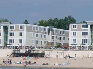 225 N Shore Dr APT 308, South Haven, MI 49090