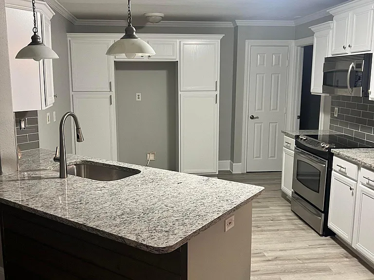 7027 Elk Trl — Photo 7