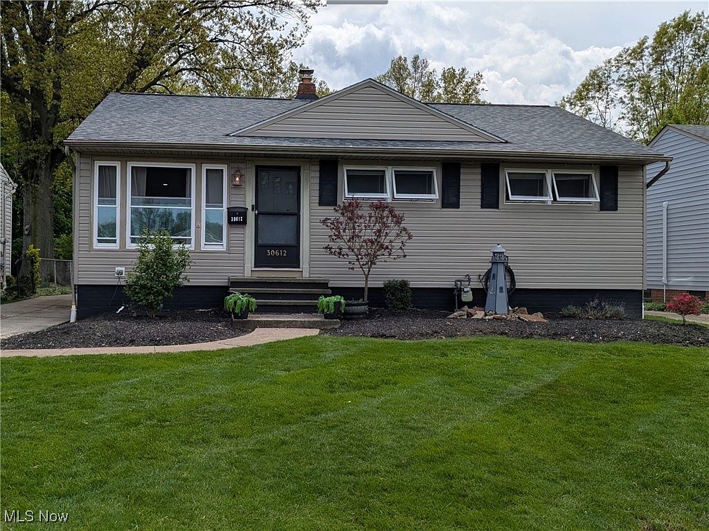30612 Ronald Dr, Willowick, OH 44095 | Zillow