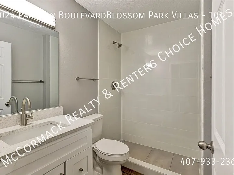 3024 Parkway Boulevardblossom Park Vlg #101 — Photo 25