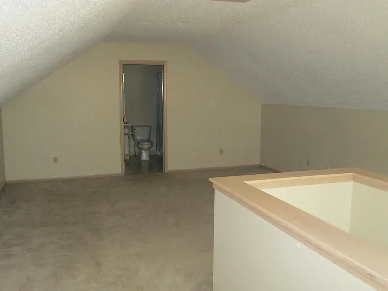 11 Newton Square Dr #1 — Photo 15
